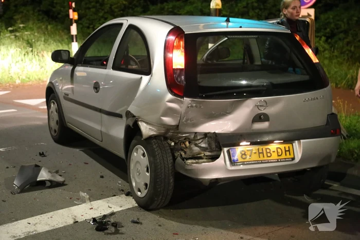 Bestuurder aangehouden na kop- staart botsing