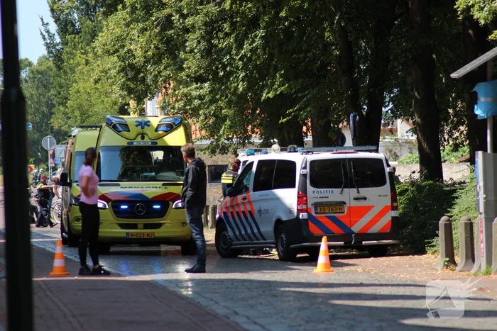 Veel hulpdiensten op de been na incident naast politiebureau