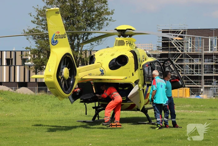 Veel hulpdiensten op de been na incident naast politiebureau