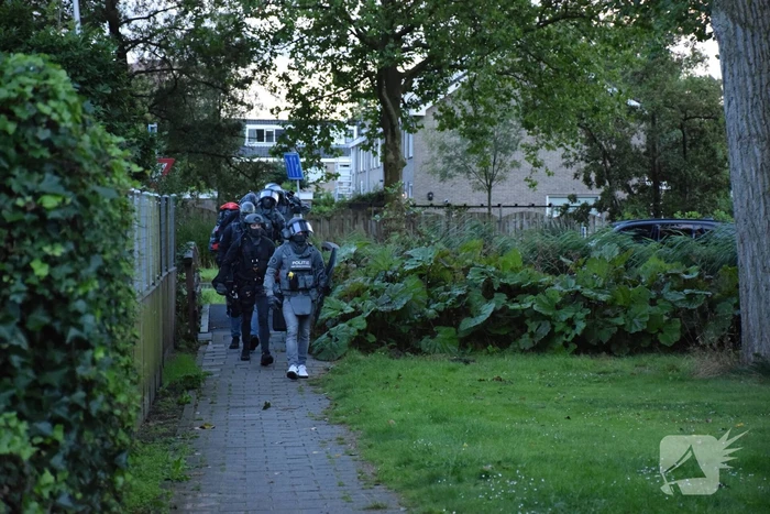 Persoon aangehouden door arrestatieteam