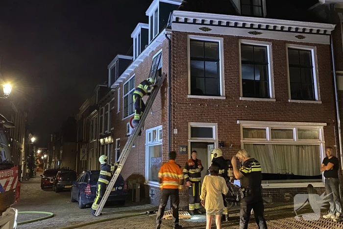 Bewoners schrikken wakker van woningbrand