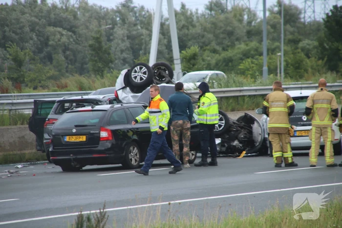 Meerdere gewonden bij zware aanrijding