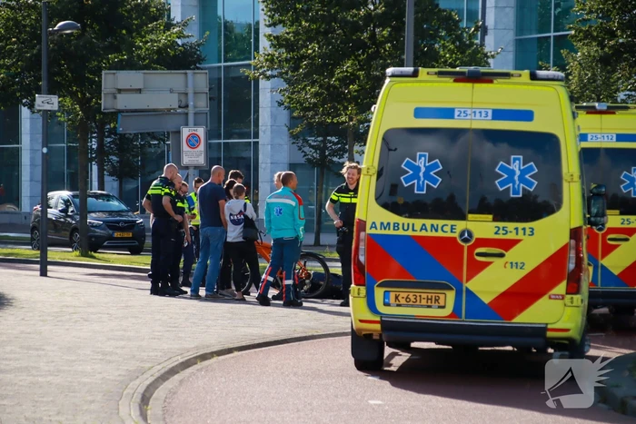 Thuisbezorger komt in botsing met scooterrijder