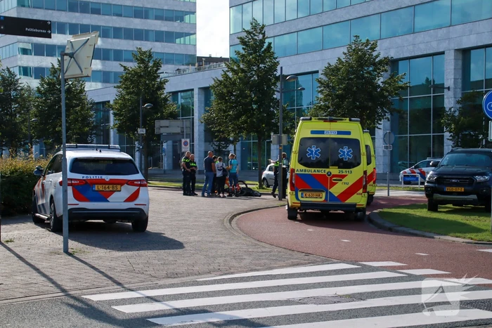 Thuisbezorger komt in botsing met scooterrijder