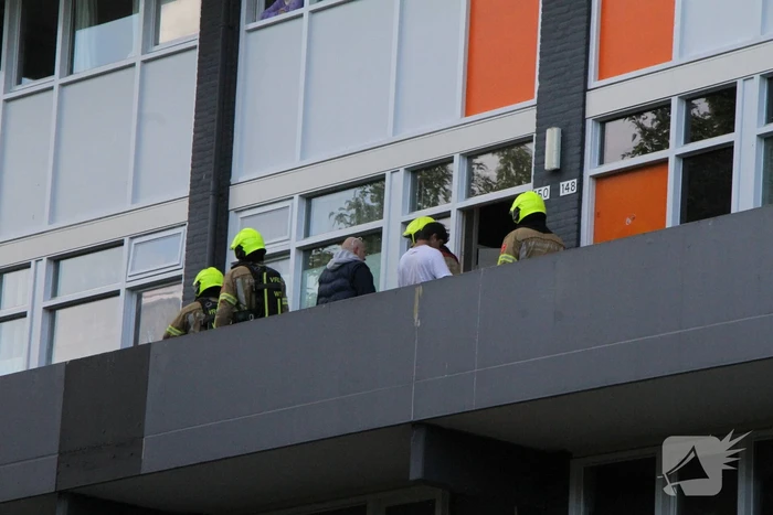 Brandweer doet onderzoek naar gaslucht