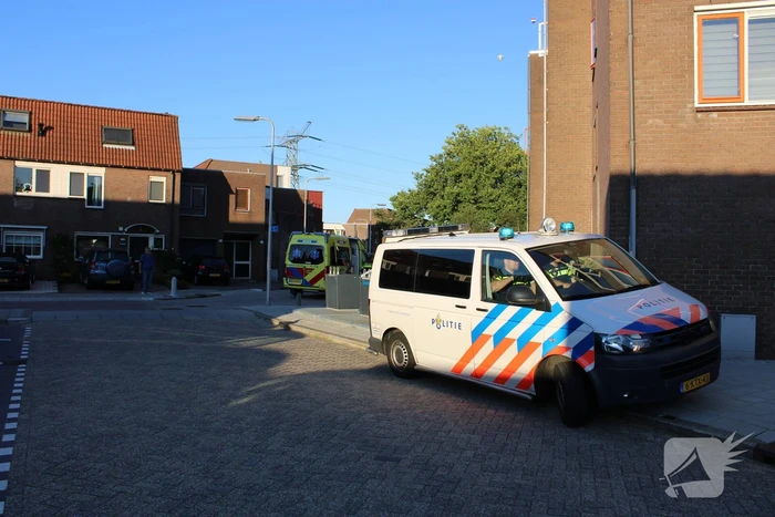 Persoon gewond bij mogelijk steekincident