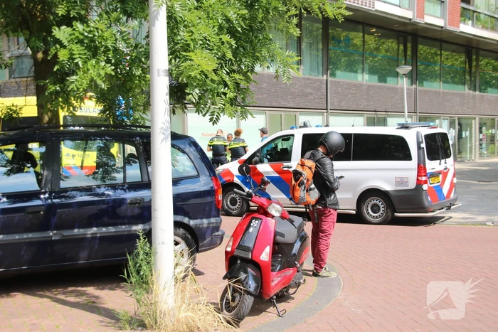 Politie doet onderzoek naar steekincident