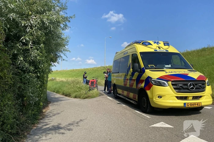 Fietser gewond na val met fiets