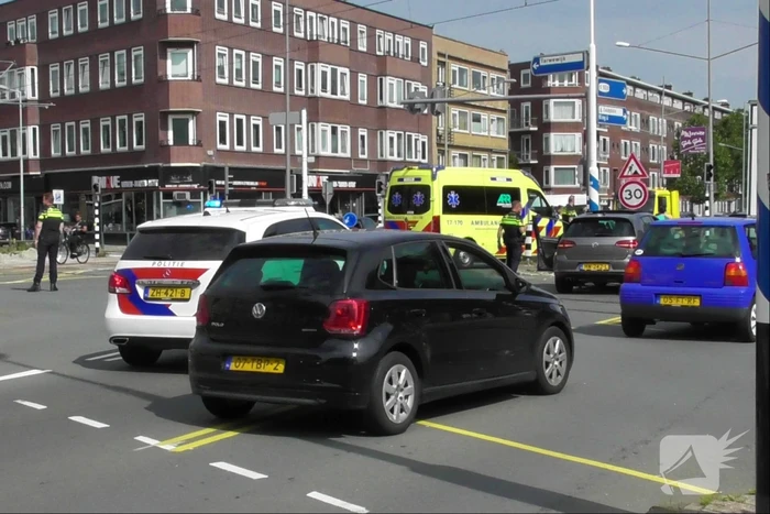 Flinke schade na botsing op kruising in Charlois