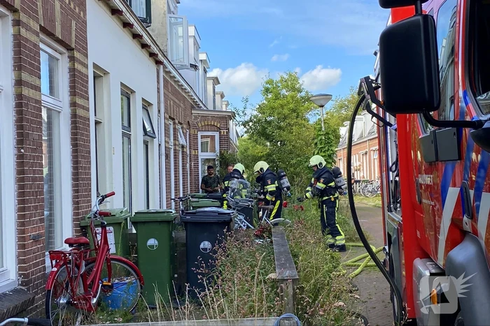 Brand op dak van rijtjeswoning