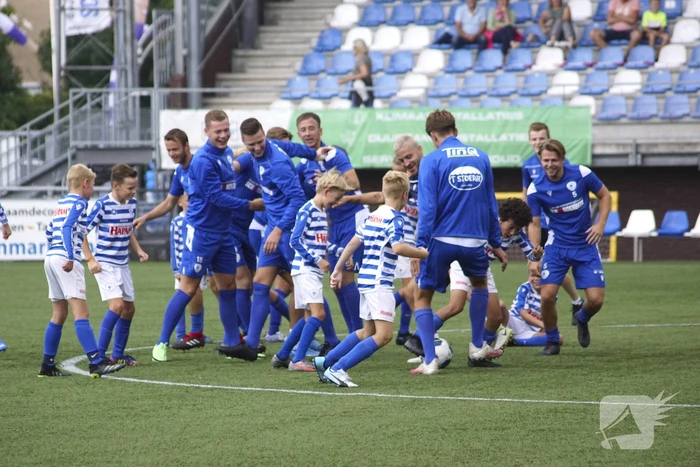 1e van SV Spakenburg wordt ingemaakt door jeugd