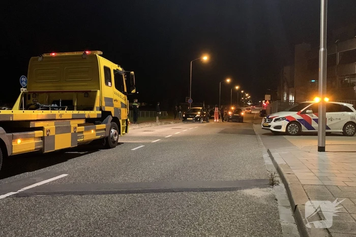 Twee voertuigen botsen met elkaar