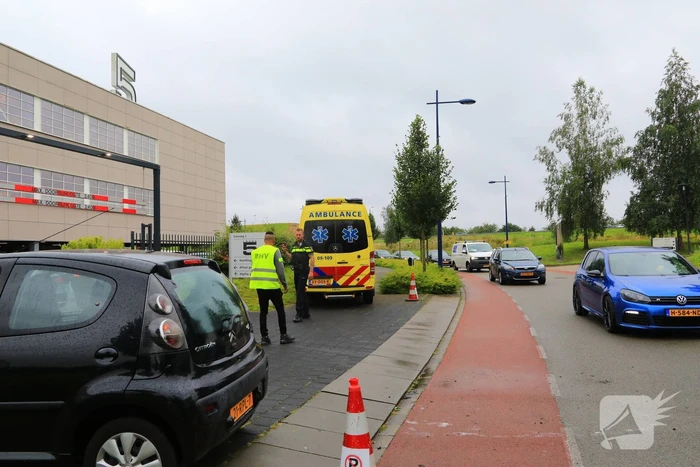 Opnieuw gaat het mis bij in- en uitrit Loods 5