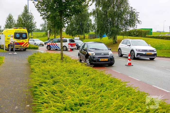 Opnieuw gaat het mis bij in- en uitrit Loods 5