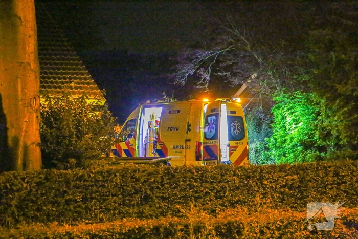 Persoon zwaargewond door incident in woning