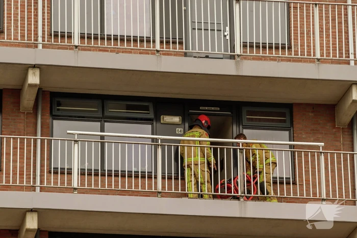 Drooggekookt pannetje op het vuur zet huis vol rook