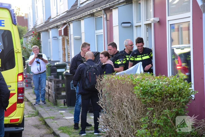 Persoon gewond door schietpartij in woning