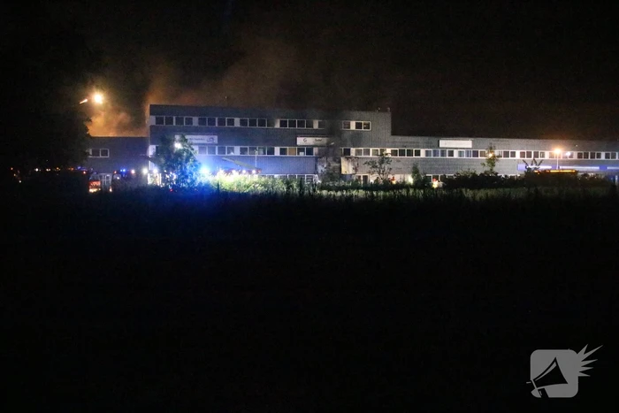 Grote brand in bedrijfspand