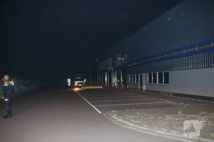 Grote brand in bedrijfspand