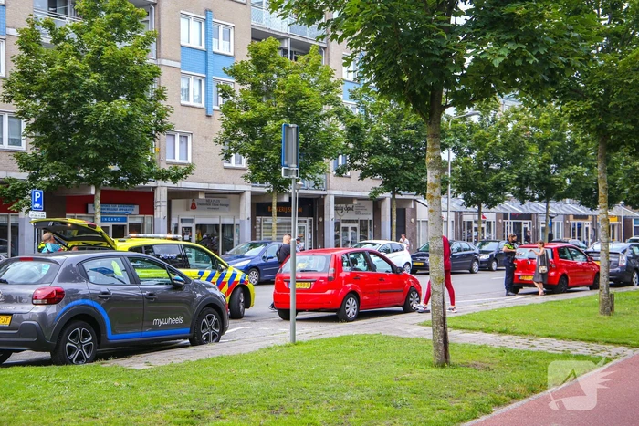 Schade bij botsing tussen personenauto's