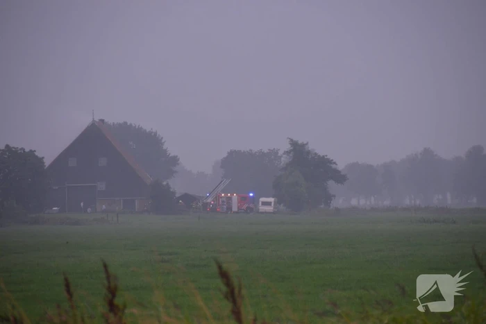 Grote brand in boerderij stal