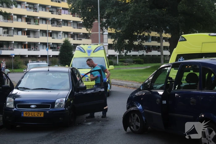 Ongeval tussen twee personenauto's