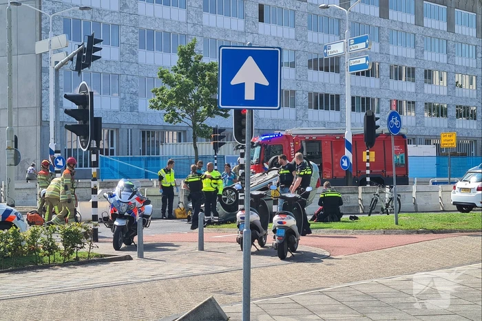 Dode nadat auto op de kop belandt