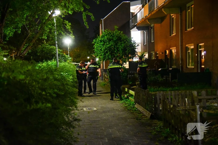 Persoon gewond bij woningoverval