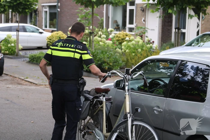 Fietsster aangereden door automobilist