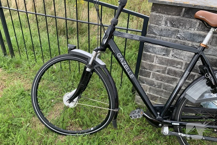 Fietser gewond bij ongeval met personenauto