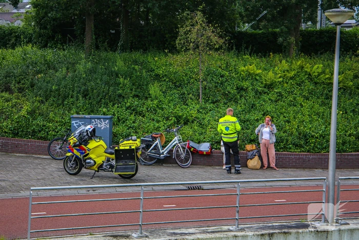 Fietsers botsen in tunnel