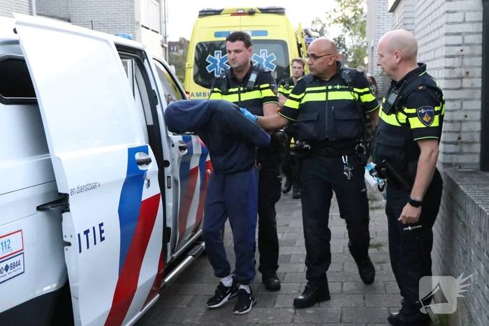 Persoon aangehouden na woningbrand