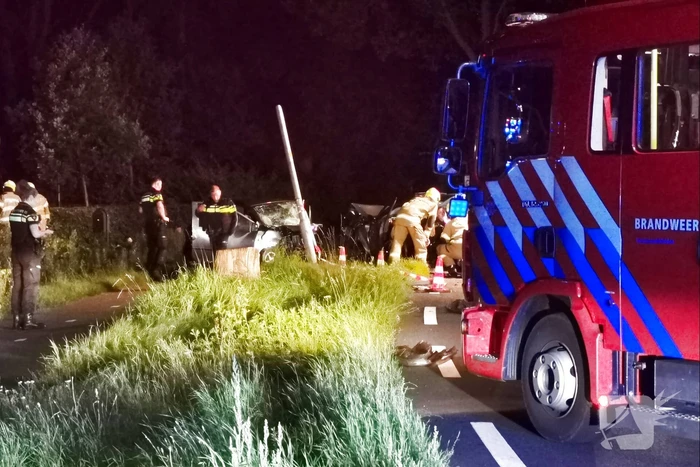 Dode en gewonden bij frontale botsing, verdachte aangehouden