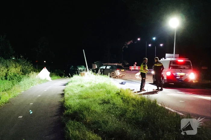 Dode en gewonden bij frontale botsing, verdachte aangehouden