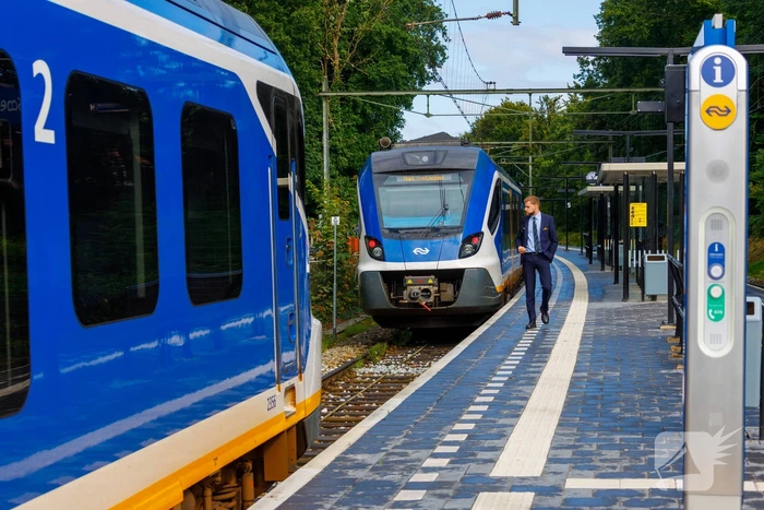 Software probleem zet trein op NS-station stil
