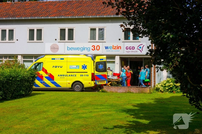 Traumahelikopter landt voor complicaties met baby
