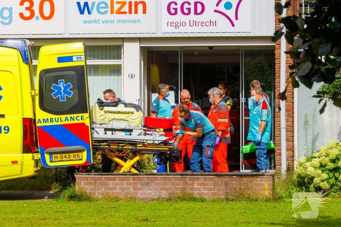 Traumahelikopter landt voor complicaties met baby