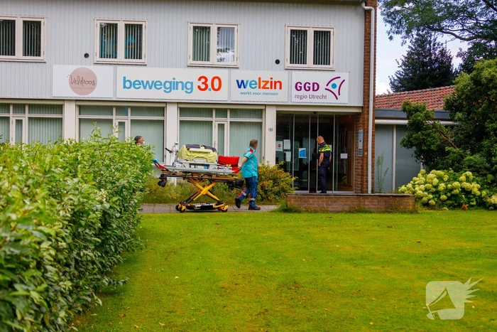 Traumahelikopter landt voor complicaties met baby