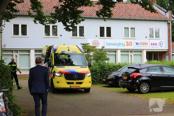 Traumahelikopter landt voor complicaties met baby