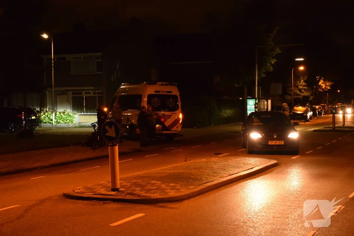 Dronken persoon botst tegen personenauto