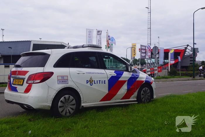 Grote politie-inzet bij voetbalvelden