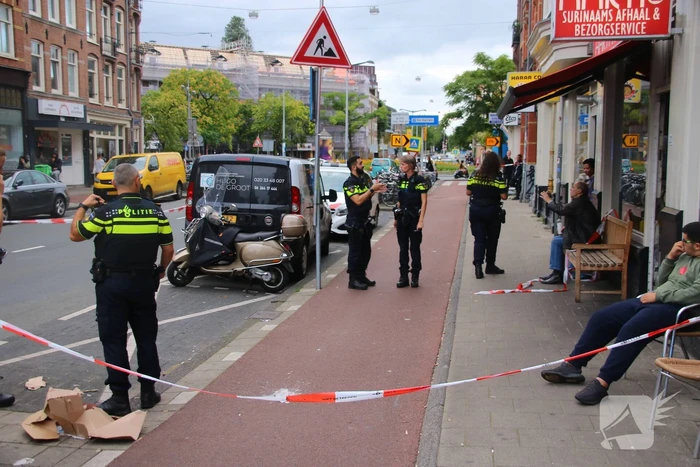 Persoon gewond na steekpartij voor Surinaams eethuis