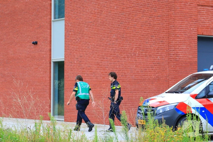 Inbrekers betrapt en slaan op de vlucht