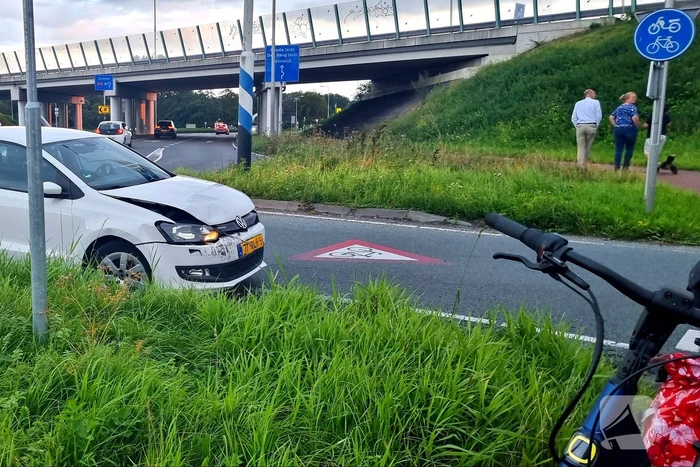 Persoon gewond bij aanrijding, bestuurder aangehouden