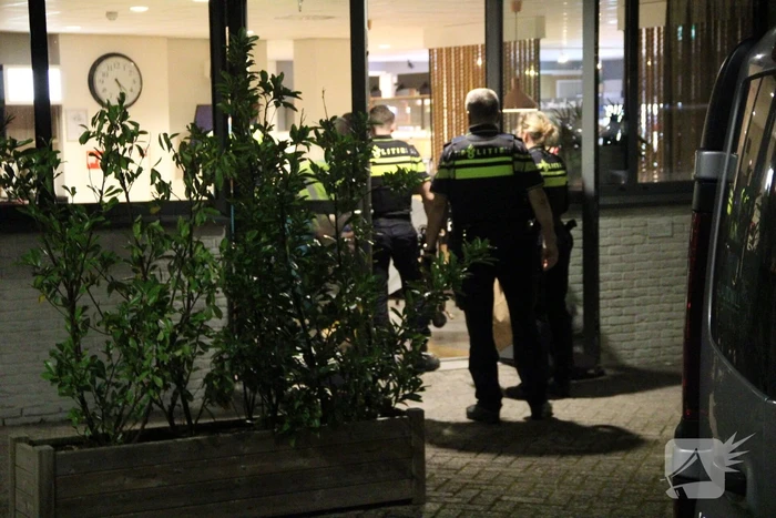 Bewaker Amrâth Apart-Hotel neergestoken bij overval