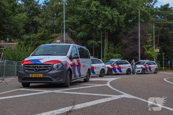 Twee wolven in Dierenpark Amersfoort ontsnapt uit hun verblijf