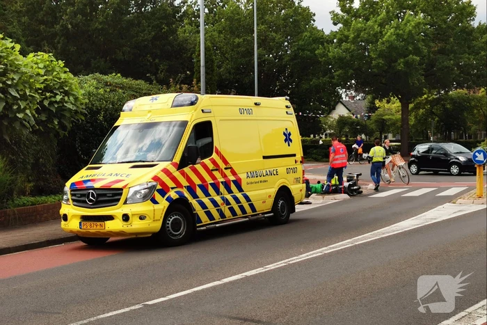 Man in scootmobiel loopt hoofdwond op