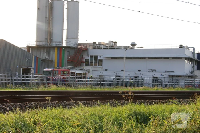 Brand bij industriepand Akzo Nobel