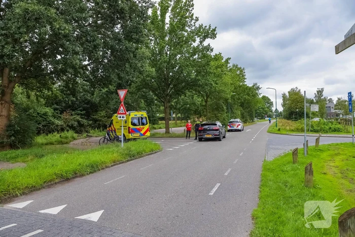 Twee fietsers met elkaar in botsing