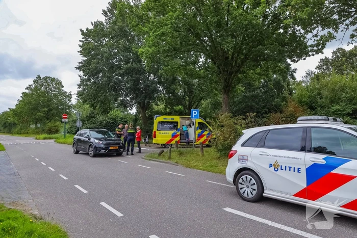 Twee fietsers met elkaar in botsing